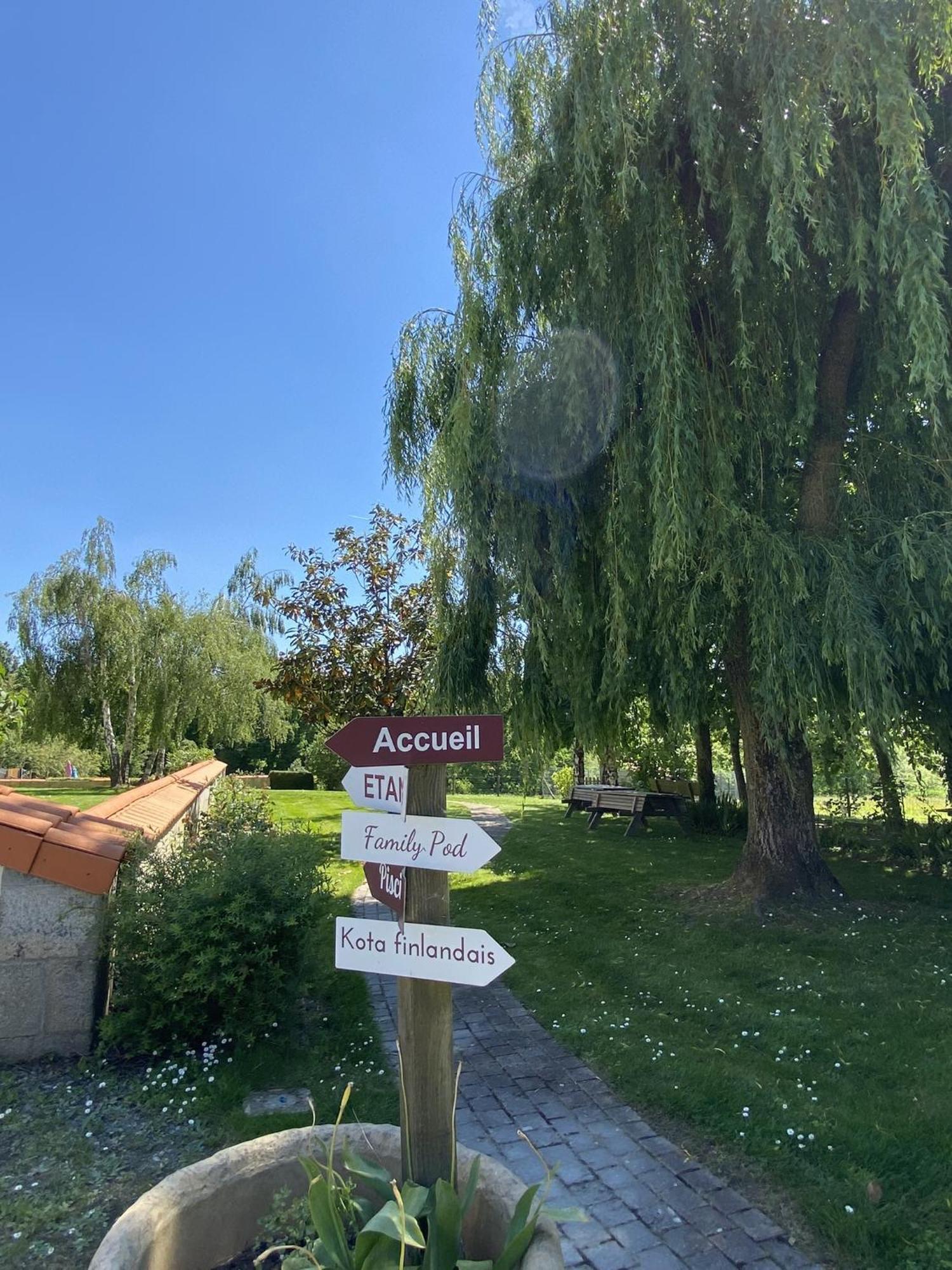 Chalets Clos Du Marais Chemille-en-Anjou Екстер'єр фото